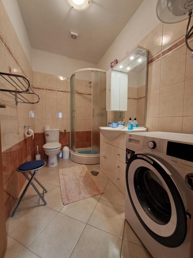 Apartment Rb Omisalj ภายนอก รูปภาพ