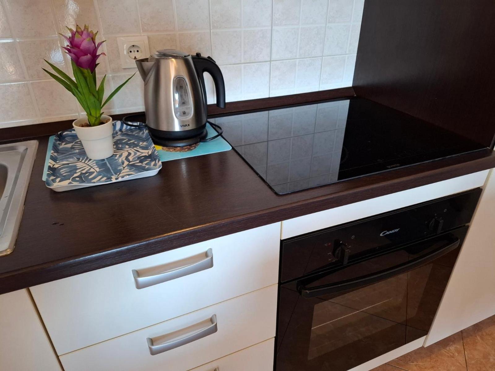 Apartment Rb Omisalj ภายนอก รูปภาพ